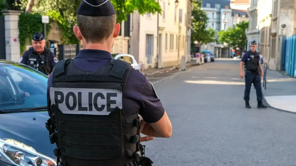France : Un Russe arrêté avec des explosifs à Roissy-en-France