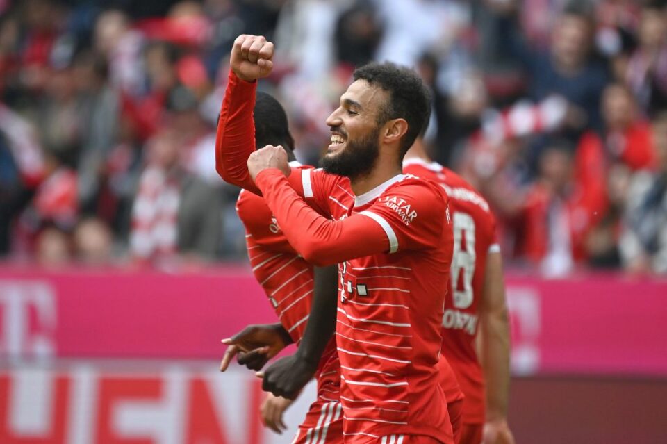 Un géant de Premier League vise Mazraoui au Bayern !