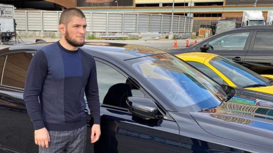 Khabib Nurmagomedov : le prix exorbitant de ses voitures de luxe en Russie