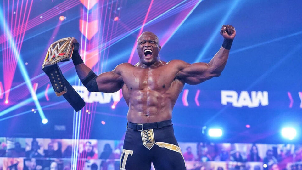 Bobby Lashley, star de la WWE, pourrait revenir en MMA aux États-Unis