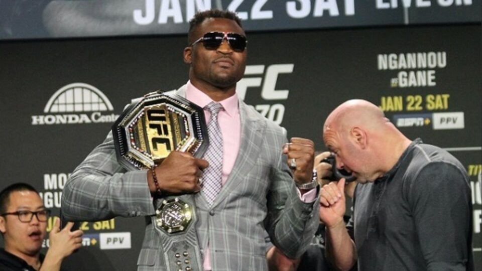 Francis Ngannou riposte à Jon Jones et défie le patron de l’UFC