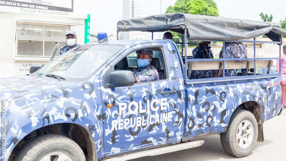 Trois braqueurs arrêtés à Nikki au Bénin : enquête en cours