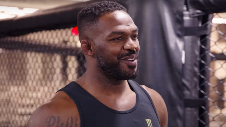 Jon Jones révèle son poids avant son retour dans la cage à l'UFC 309