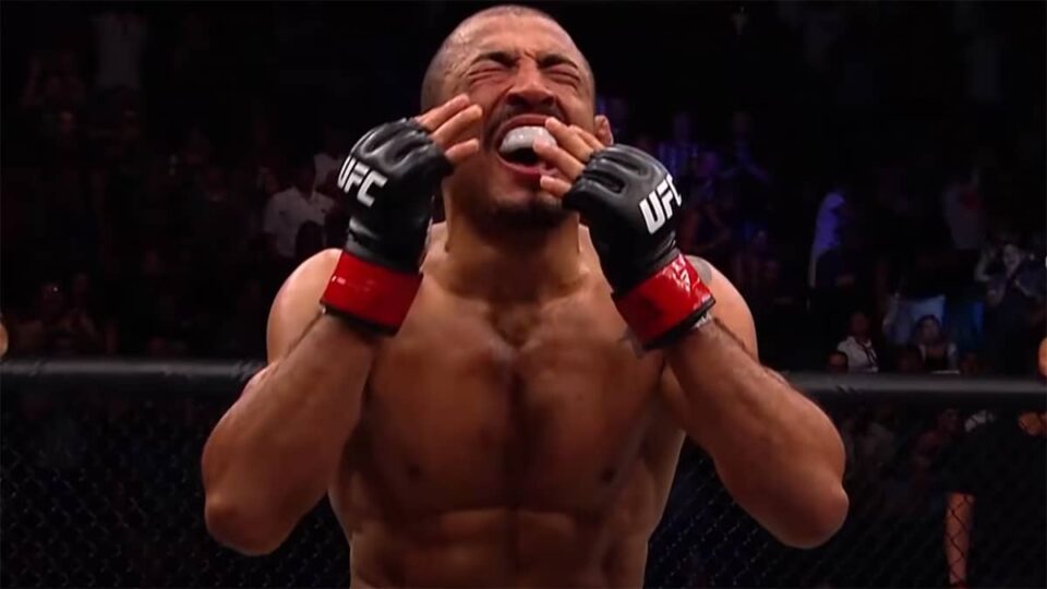 Légende MMA José Aldo s'incline face à Mario Bautista pour son retour