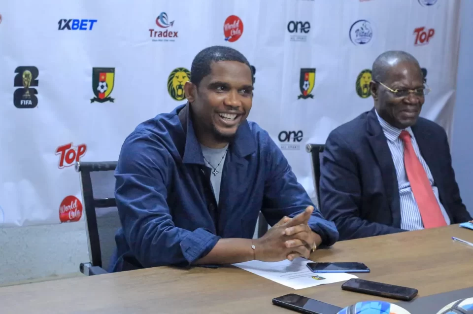 Fécafoot et Samuel Eto’o Fils : tensions autour du staff technique au Cameroun