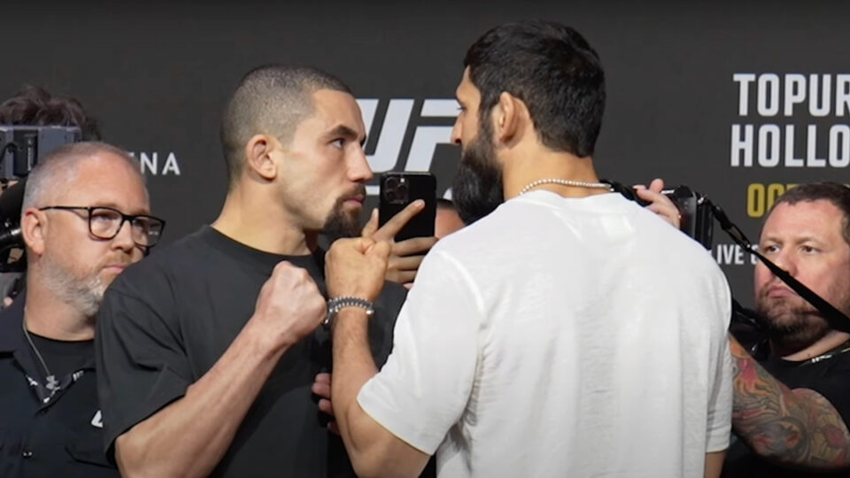 L'UFC 308 : Robert Whittaker vs Khamzat Chimaev, un face-à-face intense