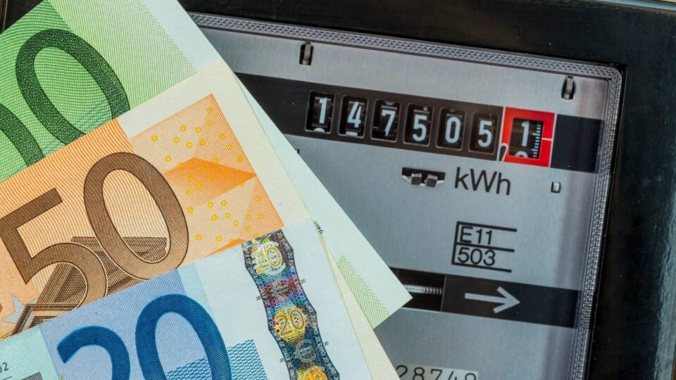 Baisse de 15% du tarif réglementé d'EDF : quel impact sur ma facture ?