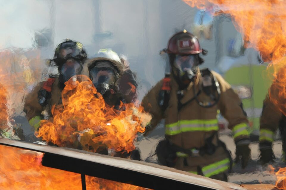 Les incendies à Los Angeles et Hollywood font des ravages : vidéos impressionnantes